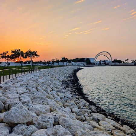 Saraya Palace Hotel Doha Exterior photo