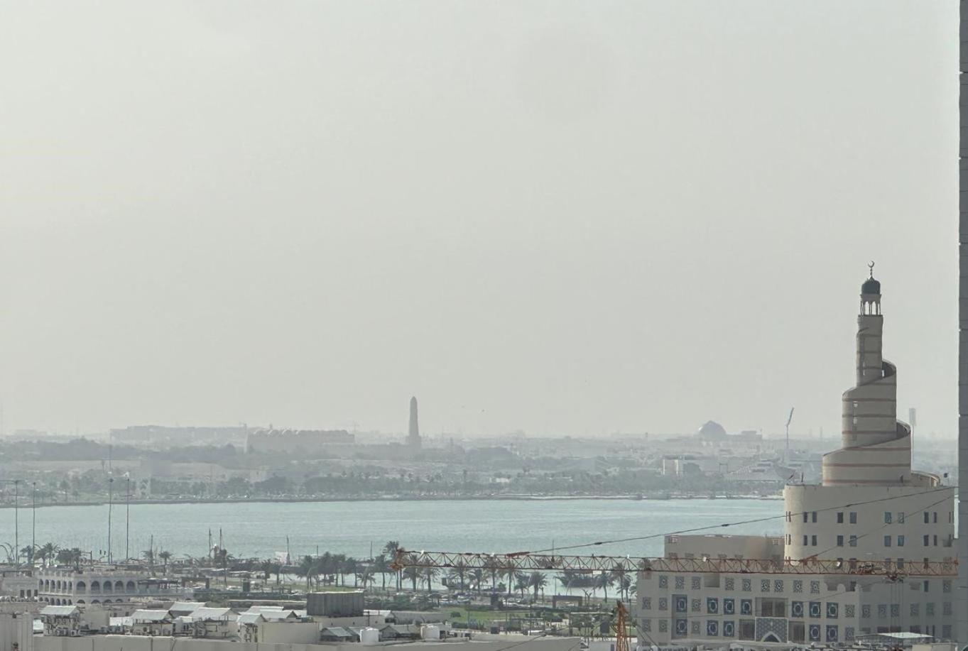 Saraya Palace Hotel Doha Exterior photo