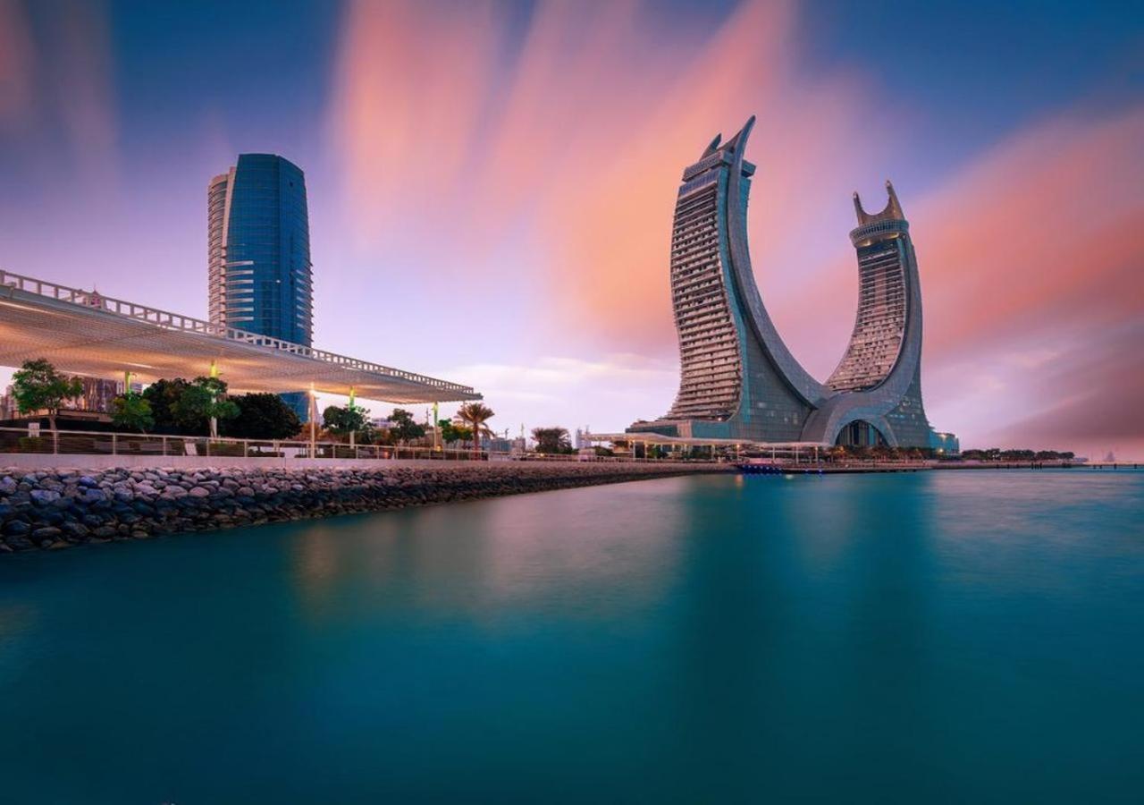 Saraya Palace Hotel Doha Exterior photo